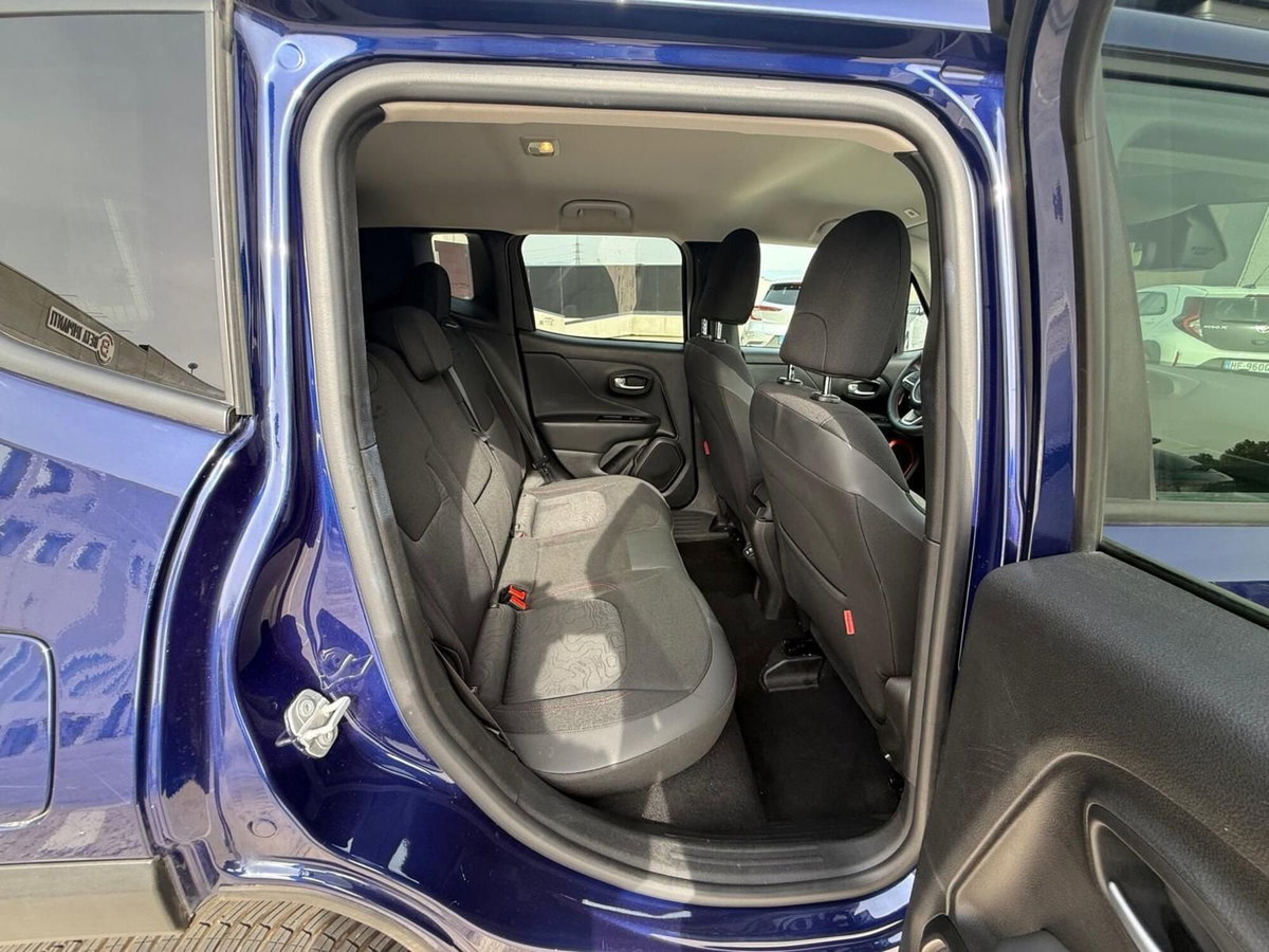 Jeep Renegade 1.3 t4 phev Trailhawk 4xe at6 (17)