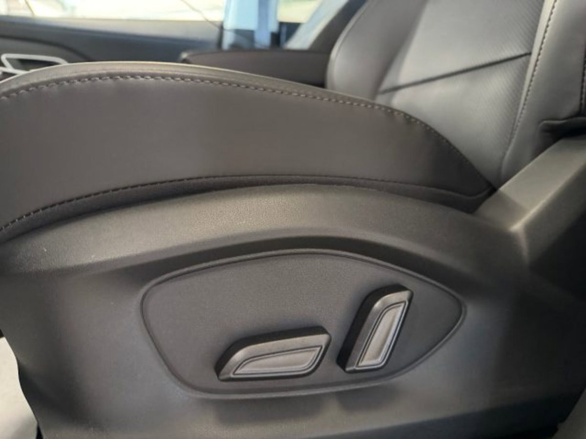 Mg ZS ZS 1.5 Luxury (20)