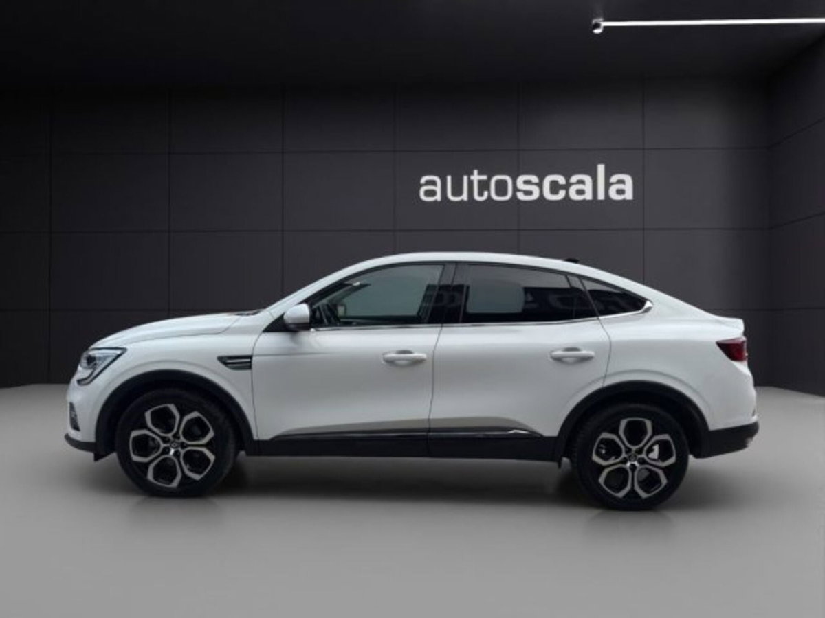 Renault Arkana E-Tech 145 CV Intens (2)