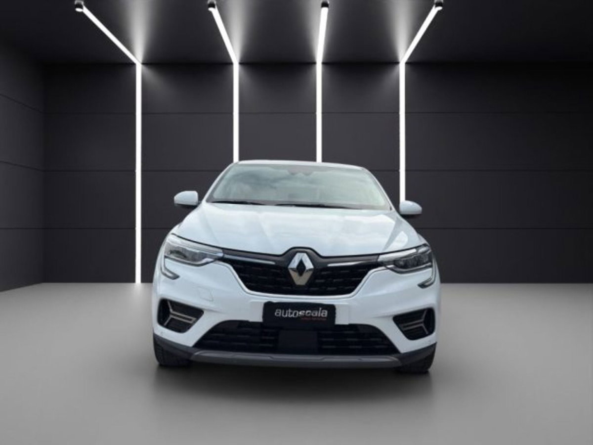 Renault Arkana E-Tech 145 CV Intens (8)