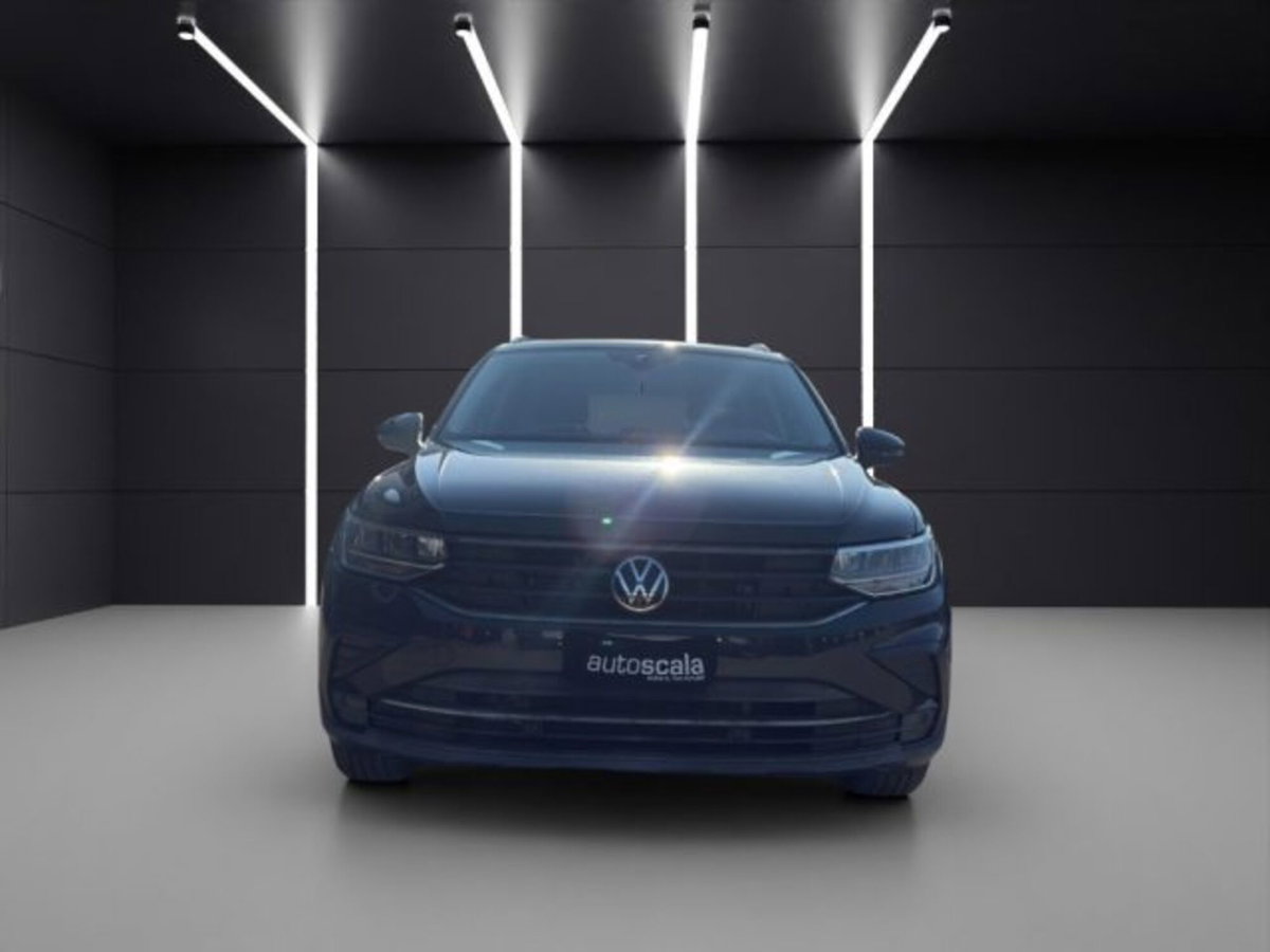 Volkswagen Tiguan 2.0 TDI 150 CV SCR DSG 4MOTION Life (8)