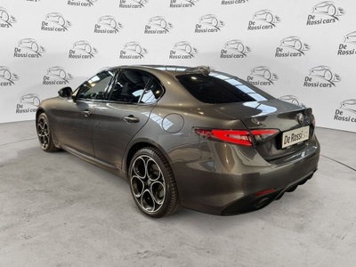 Alfa Romeo Giulia 2.0 Turbo 280 CV AT8 AWD Q4 Veloce (4)