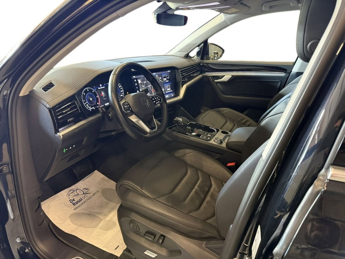 Volkswagen Touareg 3.0 V6 TDI 286 CV SCR Elegance (7)