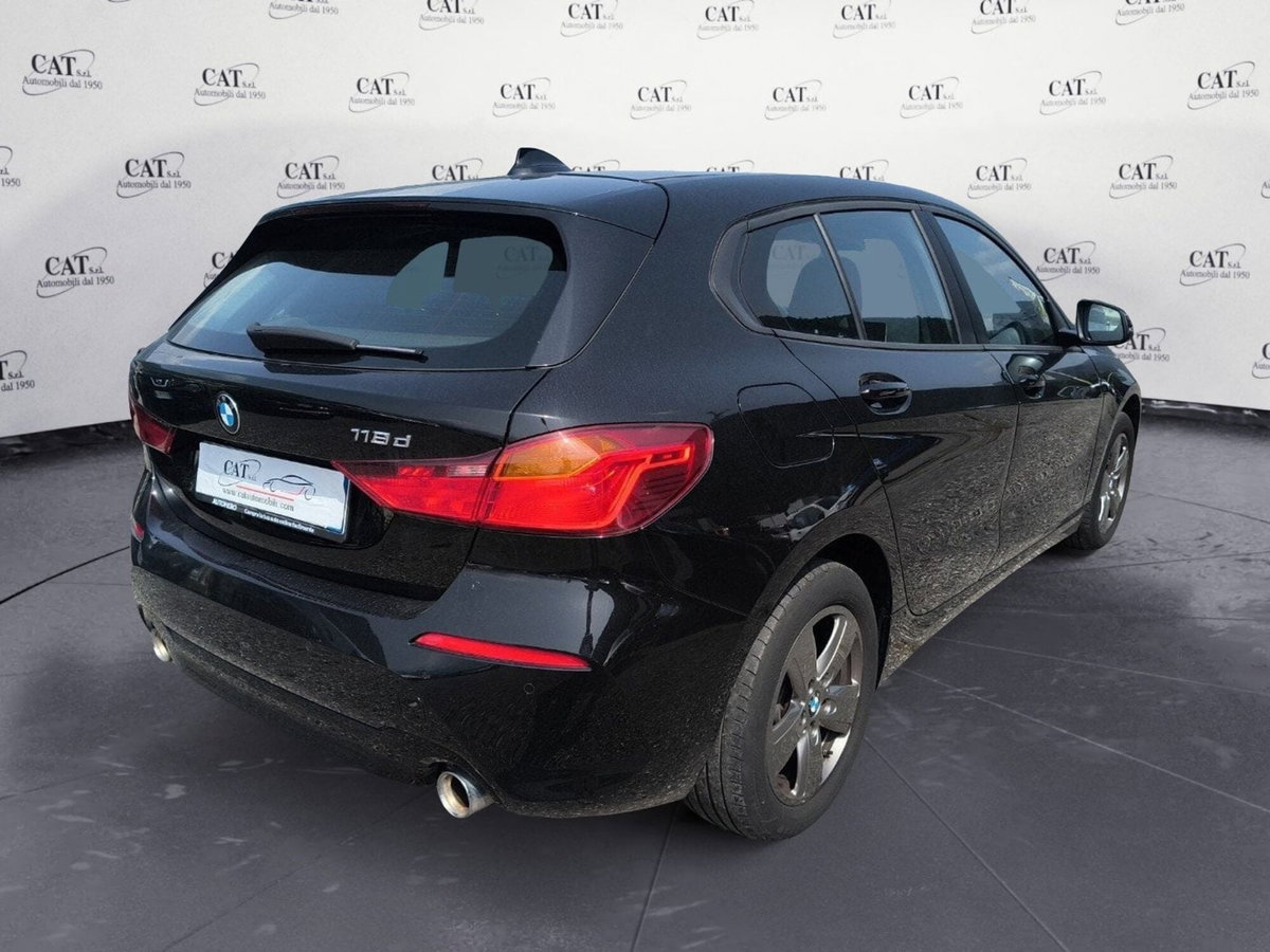 BMW Serie 1 118d Business Advantage auto (6)
