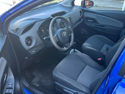 Toyota Yaris 1.5 Hybrid 5 porte Active (9)