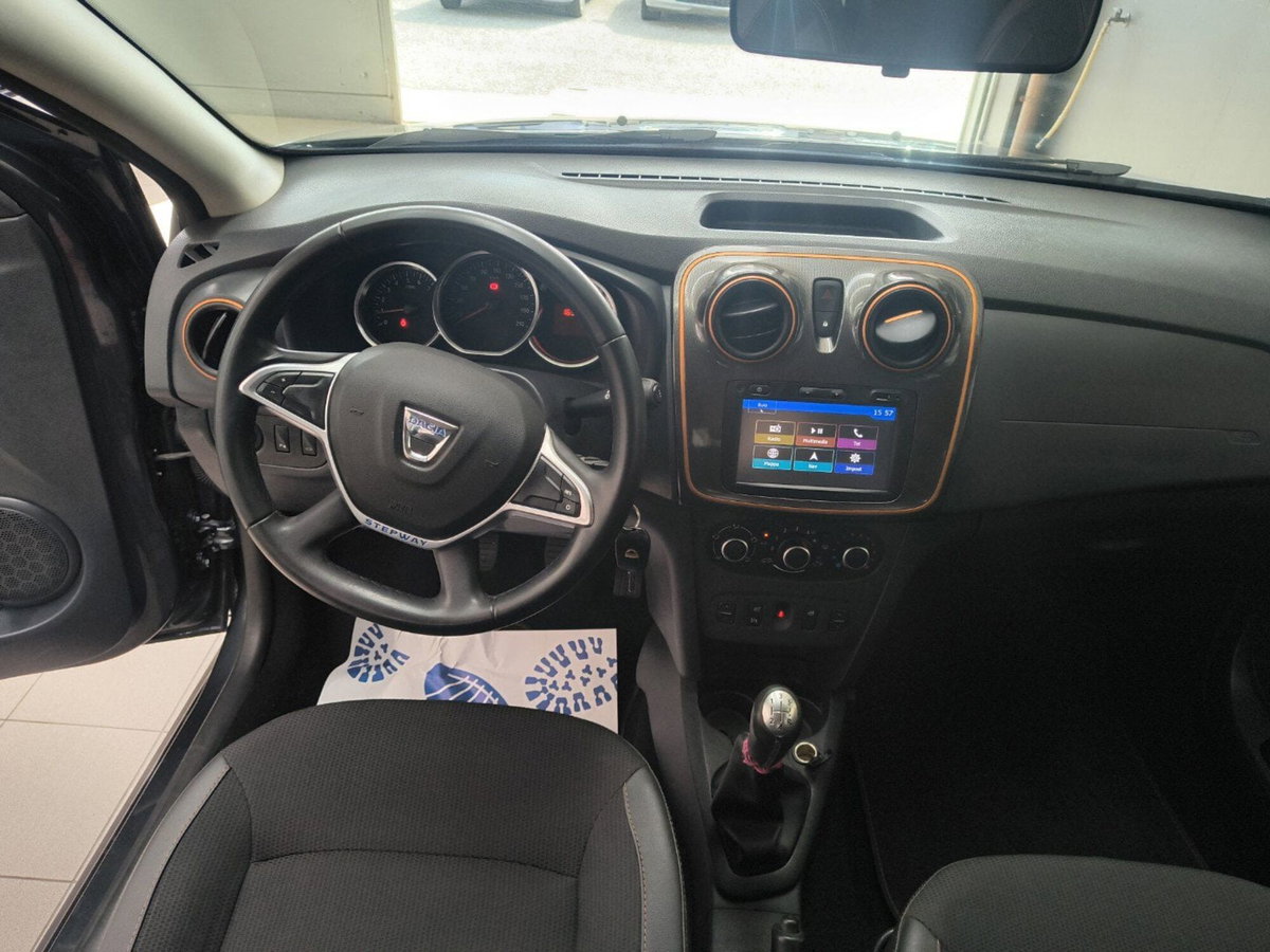 Dacia Sandero Stepway 1.5 dCi 8V 90CV (12)