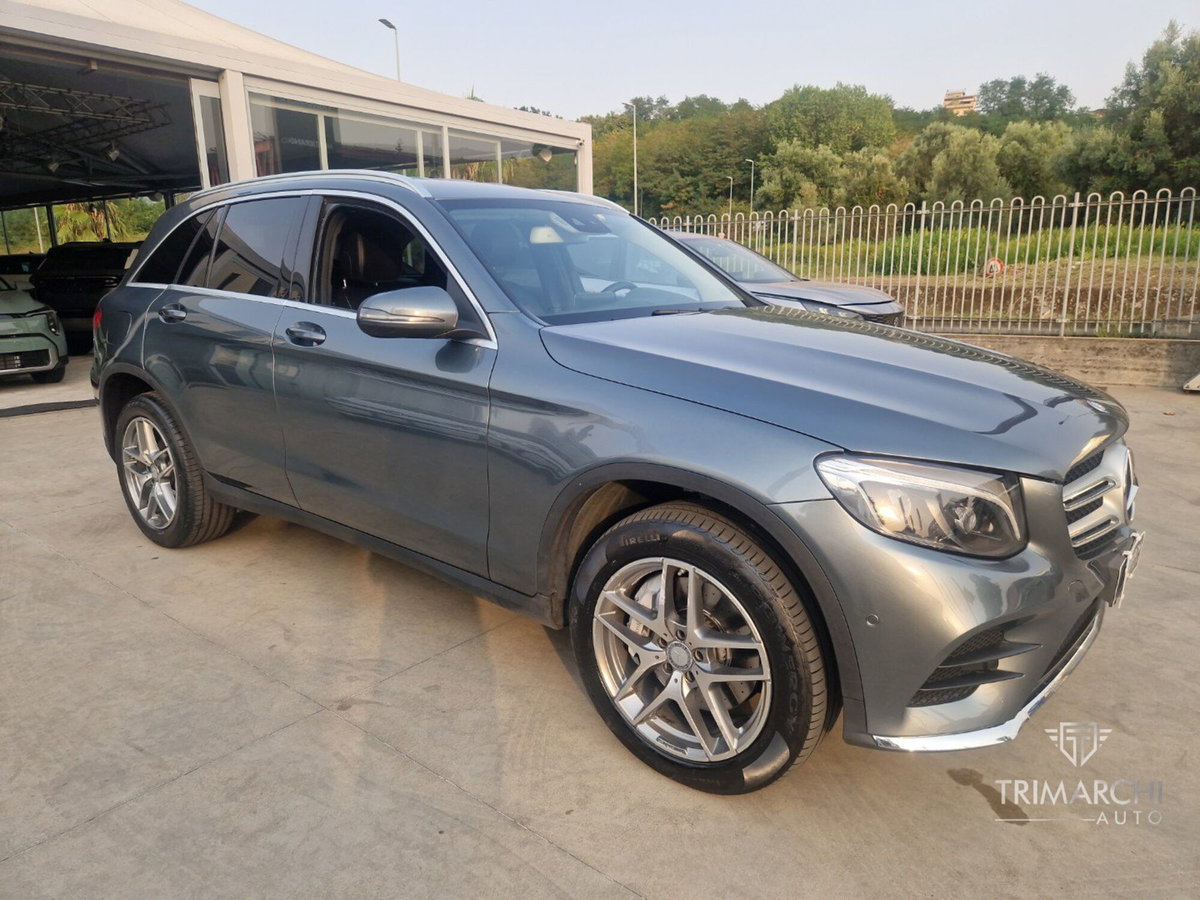 Mercedes-Benz GLC SUV 220 d 4Matic Premium (3)