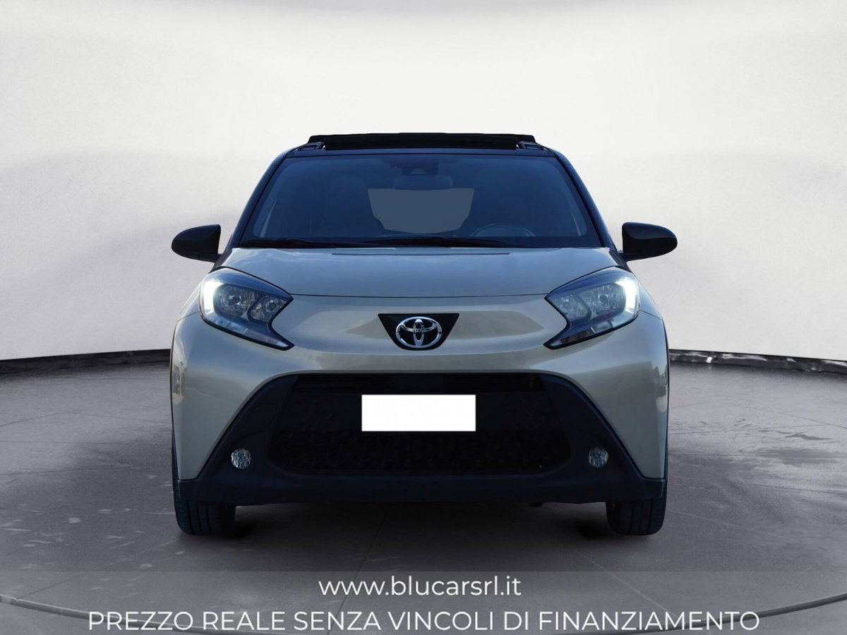 Toyota Aygo X 1.0 Trend Air 72cv s-cvt (2)