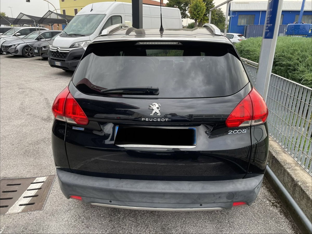 Peugeot 2008 100 Allure (4)
