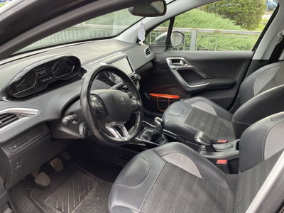 Peugeot 2008 100 Allure (5)