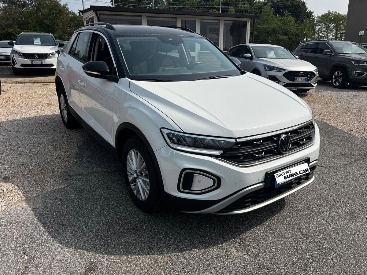 Volkswagen T-Roc 1.0 TSI Life (2)