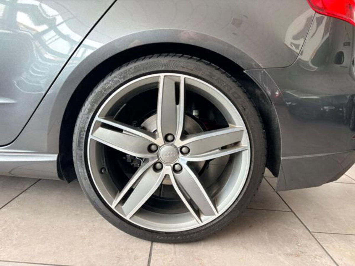 Audi A3 Sportback 35 TDI S tronic S line edition (9)