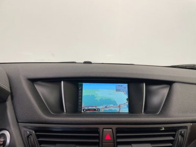 BMW X1 sDrive18d X Line (10)