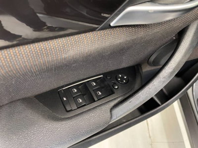 BMW X1 sDrive18d X Line (19)