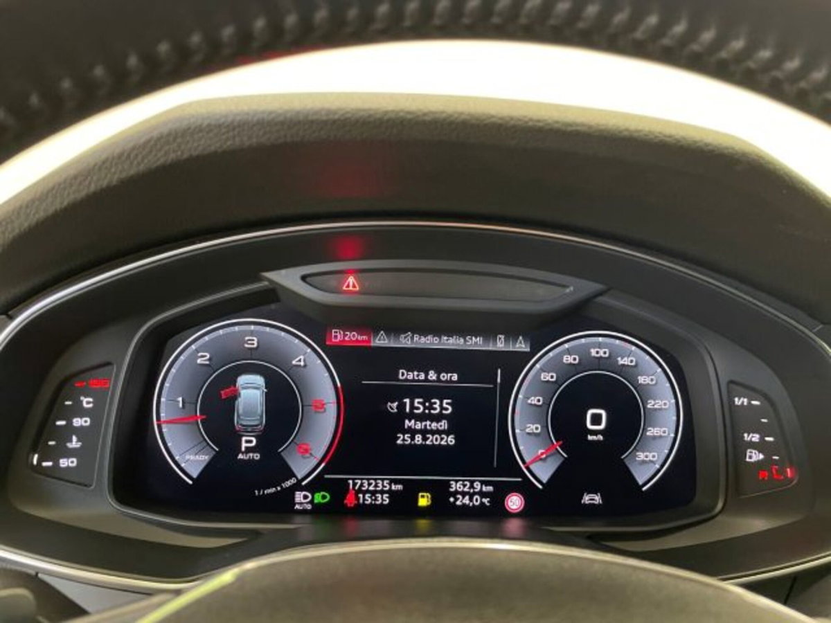 Audi A6 Allroad 45 TDI 3.0 quattro tiptronic (5)
