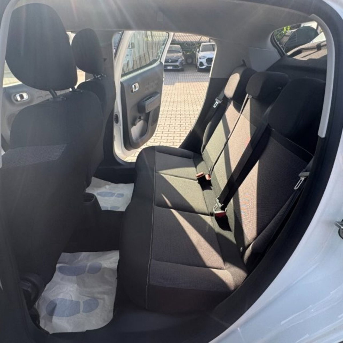 Citroen C3 PureTech 82 Feel (14)