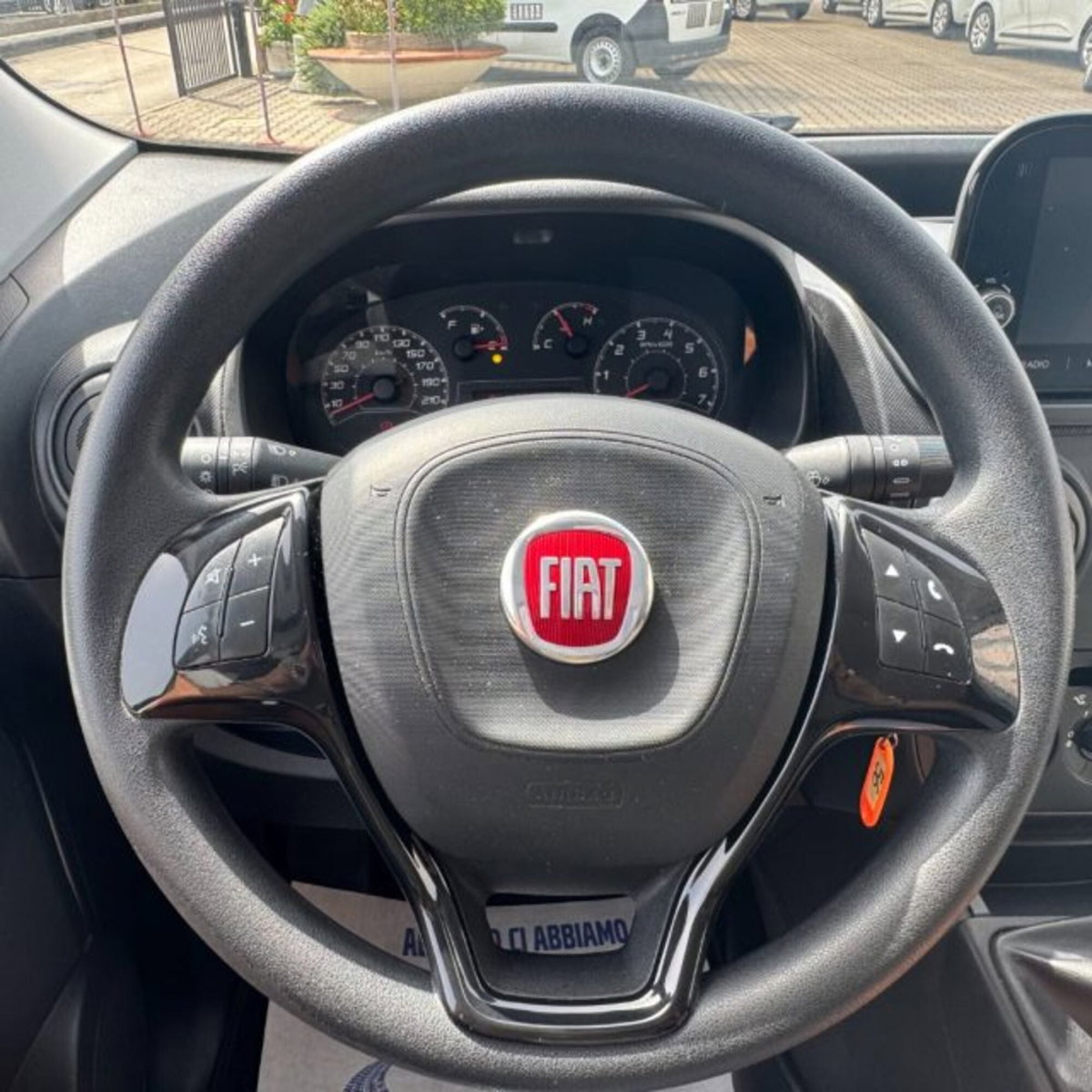 Fiat Fiorino Furgone cargo 1.3 mjt 95cv SX (8)
