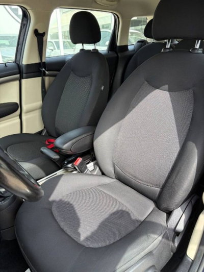 MINI Mini Countryman 2.0 Cooper D Countryman Automatica (11)