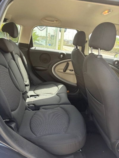 MINI Mini Countryman 2.0 Cooper D Countryman Automatica (14)