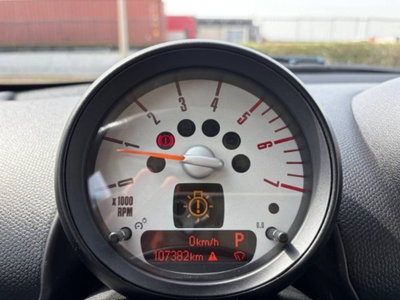 MINI Mini Countryman 2.0 Cooper D Countryman Automatica (17)