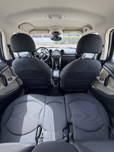 MINI Mini Countryman 2.0 Cooper D Countryman Automatica (9)
