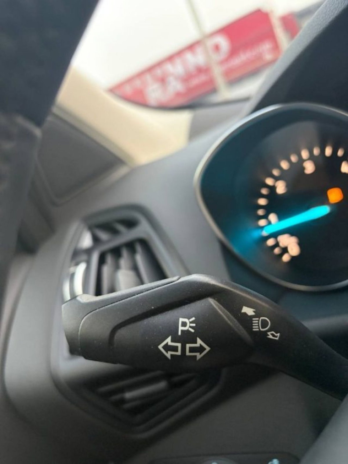 Ford Kuga 2.0 TDCI 150 CV S&S 4WD Powershift Business (19)