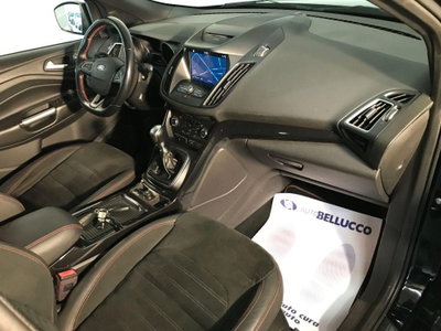 Ford Kuga 1.5 EcoBlue 120 CV 2WD ST-Line (11)