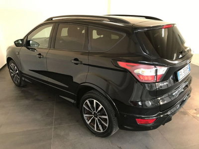 Ford Kuga 1.5 EcoBlue 120 CV 2WD ST-Line (5)