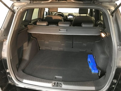 Ford Kuga 1.5 EcoBlue 120 CV 2WD ST-Line (6)