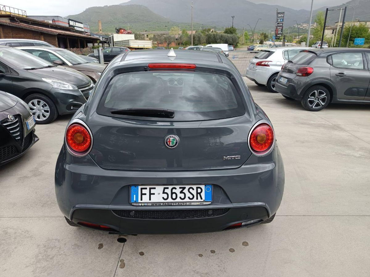 Alfa Romeo MiTo 1.4 T 120 CV GPL Distinctive (8)