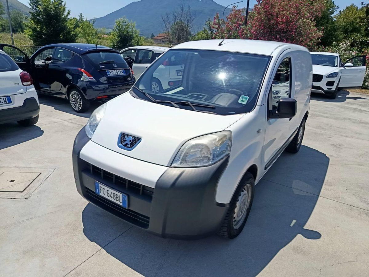 Peugeot Bipper 1.3 HDi 75 FAP Active (2)