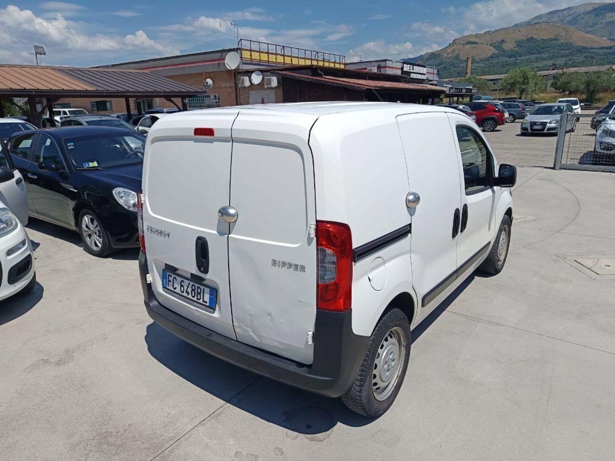 Peugeot Bipper 1.3 HDi 75 FAP Active (7)