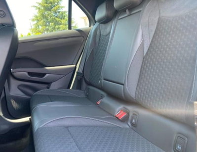 Volkswagen T-Roc 1.5 tsi R-Line dsg (7)