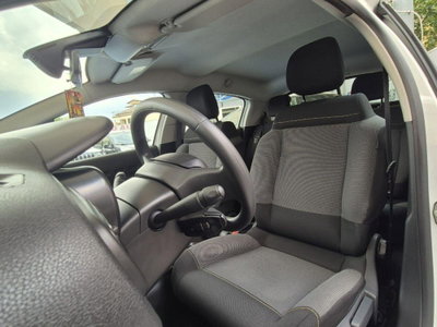 Citroen C3 BlueHDi 100 S&S Feel Pack (17)