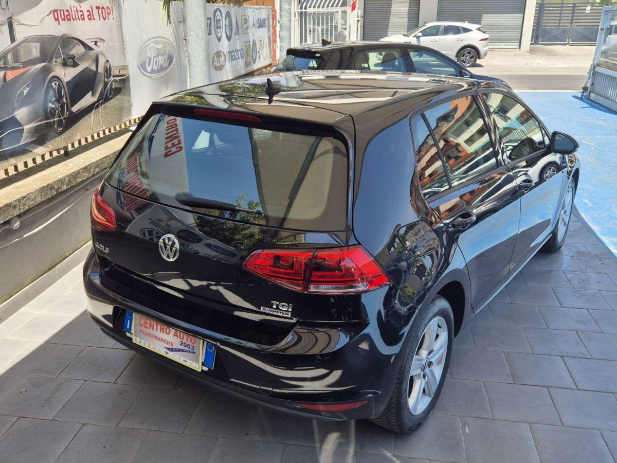 Volkswagen Golf 1.4 TGI DSG 5p. Highline BlueMotion (3)