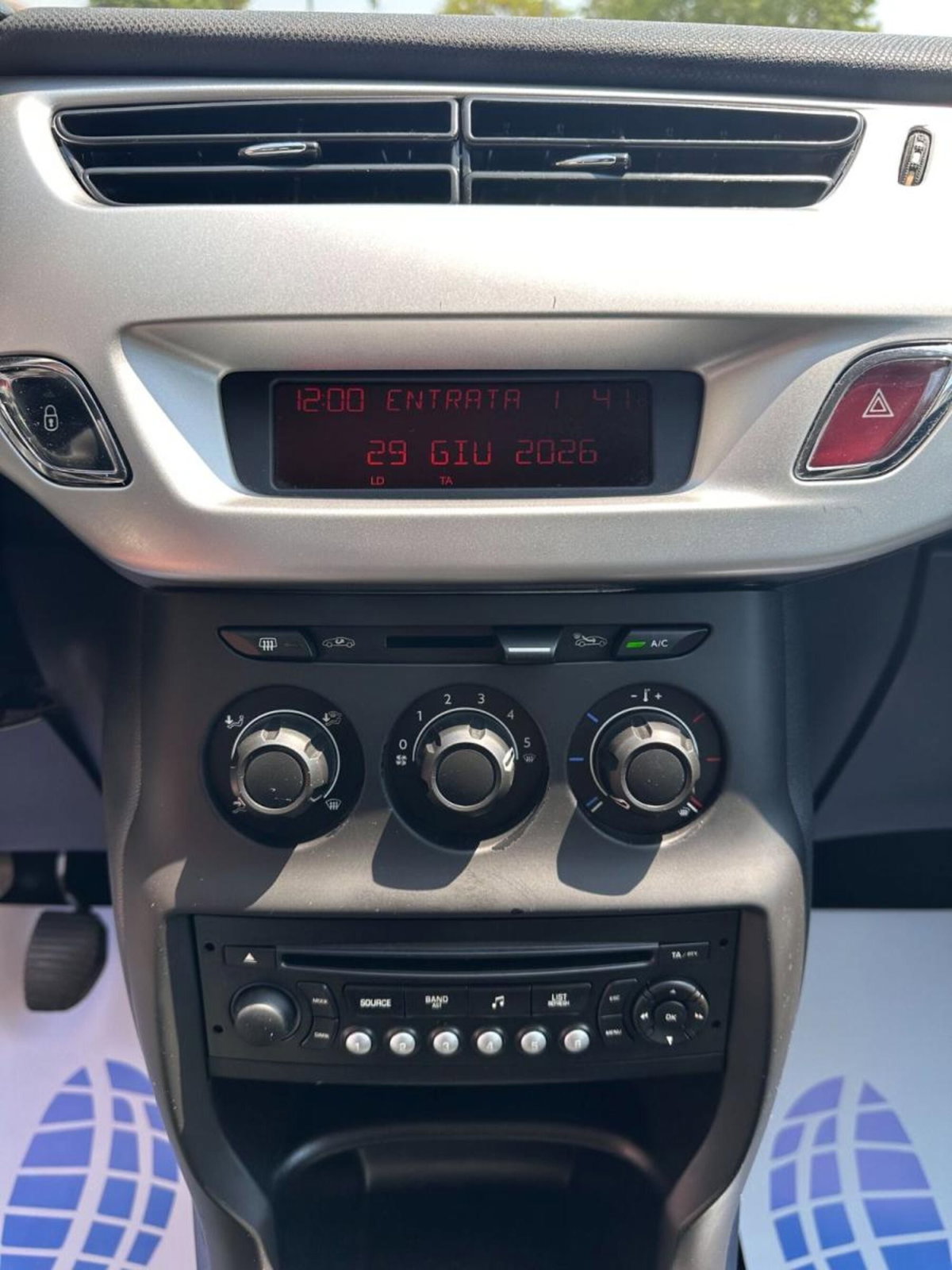 Citroen C3 1.1 GPL airdream Exclusive (14)