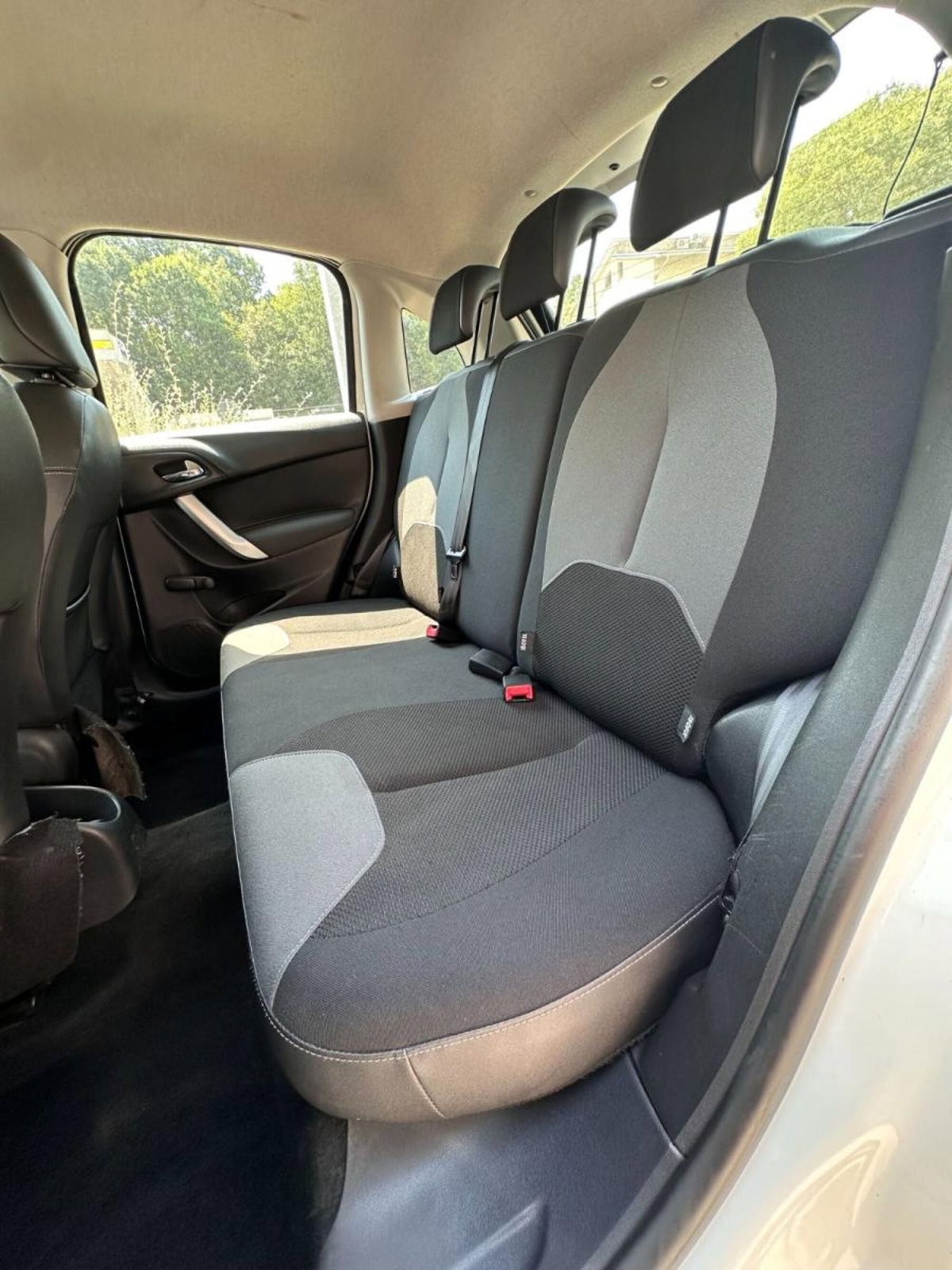Citroen C3 1.1 GPL airdream Exclusive (16)