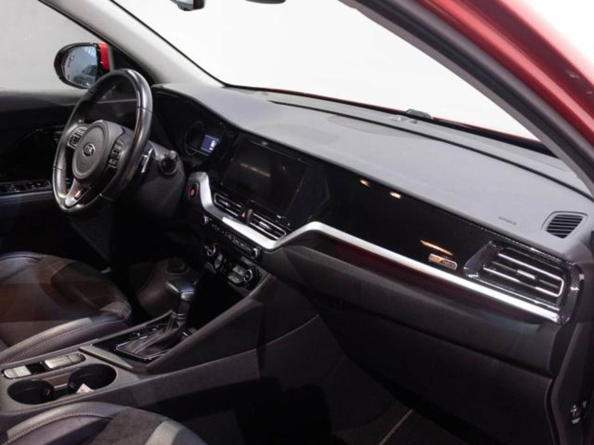 Kia Niro 1.6 GDi DCT PHEV (13)