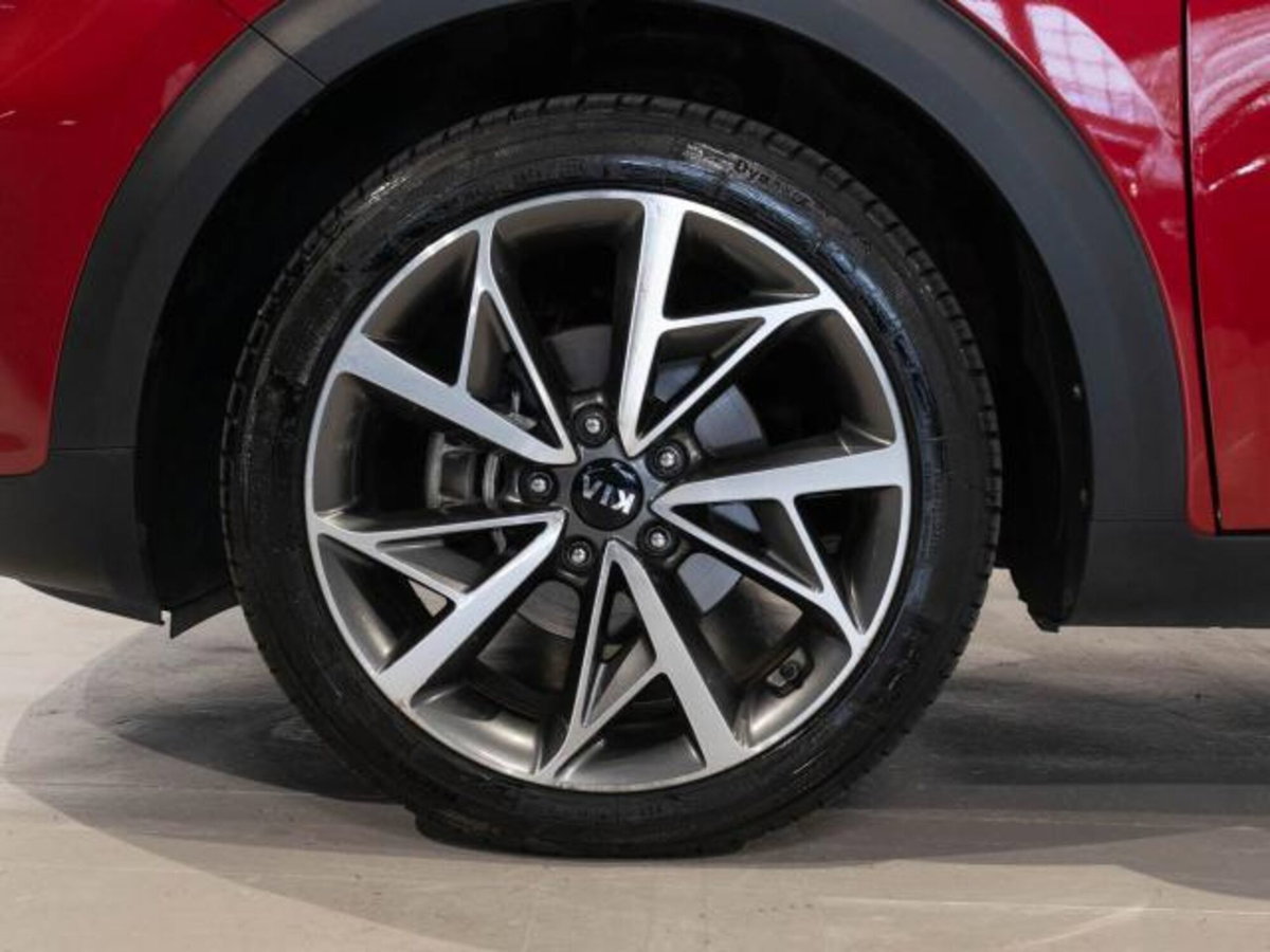 Kia Niro 1.6 GDi DCT PHEV (6)
