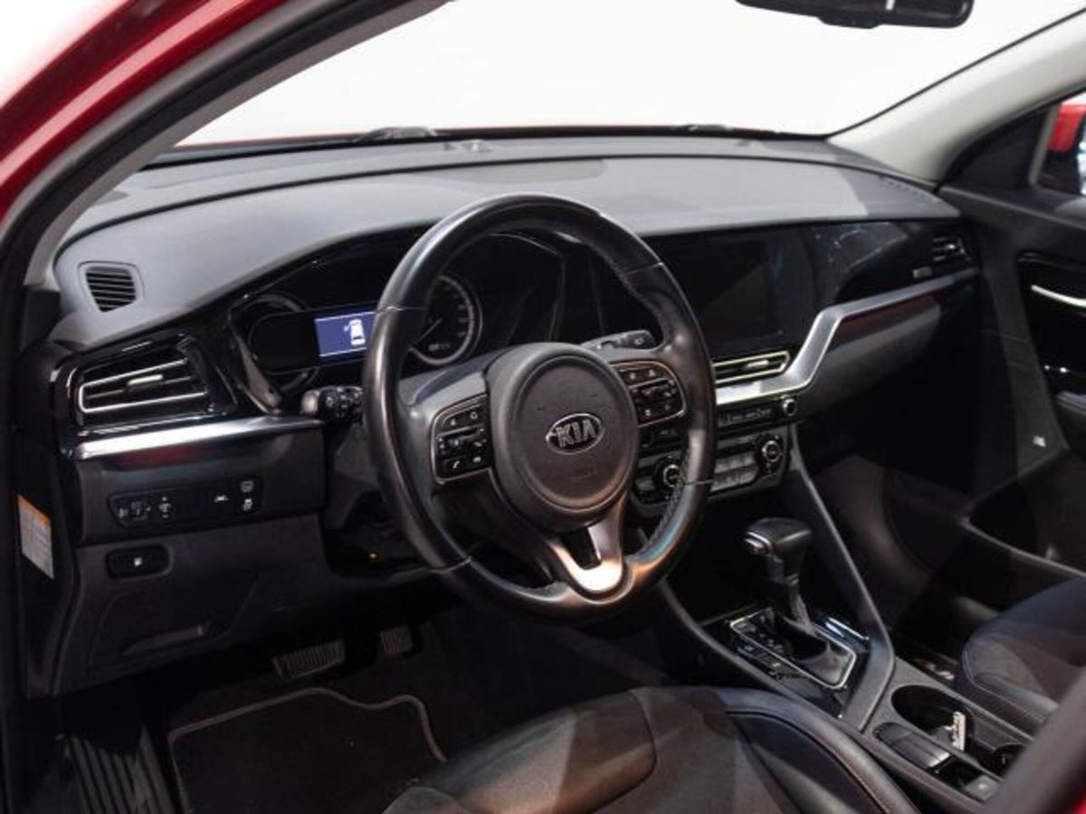 Kia Niro 1.6 GDi DCT PHEV (9)