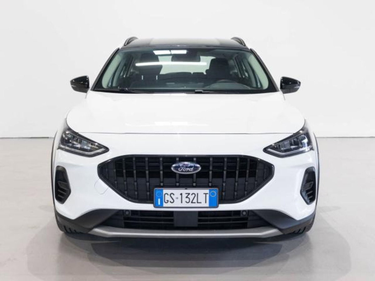 Ford Focus Station Wagon 1.5 ecoblue ST-Line X 115cv auto (2)