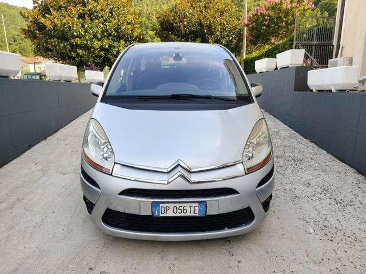 Citroen C4 Picasso 1.6 HDi 110 FAP Elegance (13)