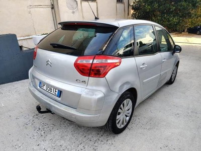 Citroen C4 Picasso 1.6 HDi 110 FAP Elegance (15)