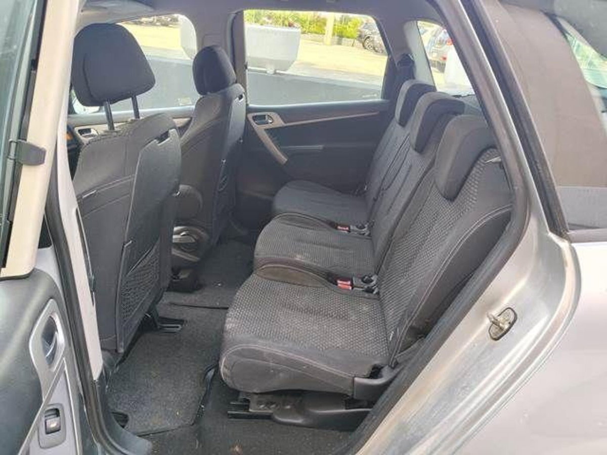 Citroen C4 Picasso 1.6 HDi 110 FAP Elegance (5)