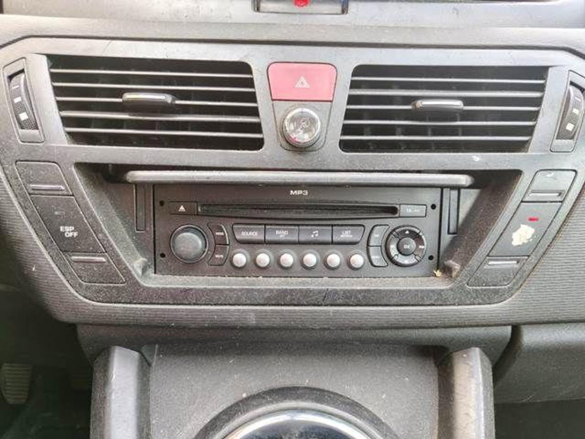 Citroen C4 Picasso 1.6 HDi 110 FAP Elegance (6)
