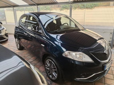 Lancia Ypsilon 1.3 MJT 16V 95 CV 5 porte S&S Gold (2)