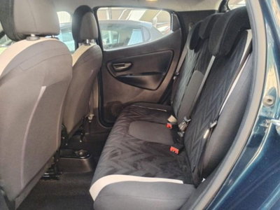 Lancia Ypsilon 1.3 MJT 16V 95 CV 5 porte S&S Gold (9)