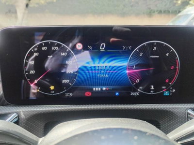Mercedes-Benz Classe A 180 d Automatic Premium (14)