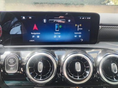 Mercedes-Benz Classe A 180 d Automatic Premium (15)