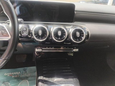Mercedes-Benz Classe A 180 d Automatic Premium (17)